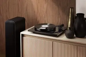 Head-to-Head: Edifier Es60 vs Goldring Gr3 Turntable (Detailed Comparison)